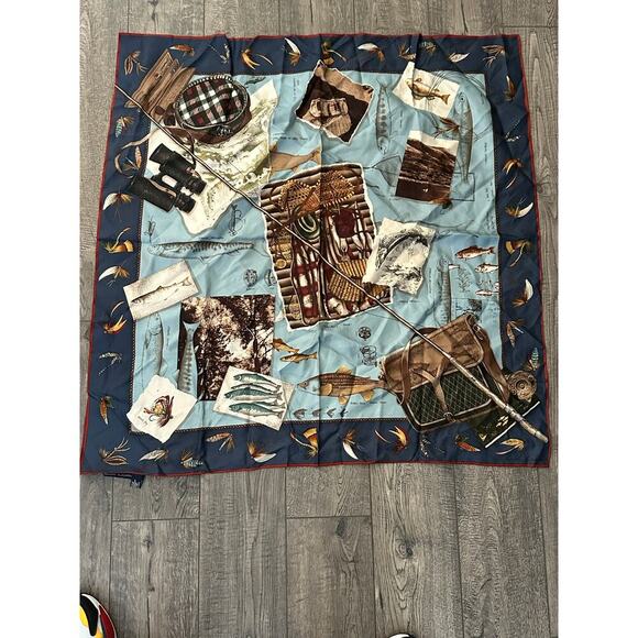 Ralph Lauren Women's Blue & Black 100% Silk Fish Print Scarf RARE fisherman - Picture 12 of 14